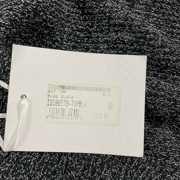 NWT skirt set by Blue Blush. - Picture 3 of 6